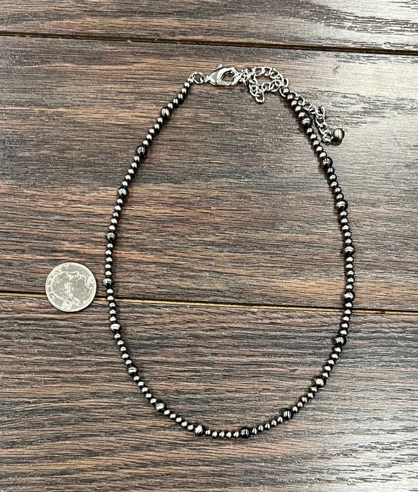 738103, 16" Handmade Polish Navajo Bead Necklace