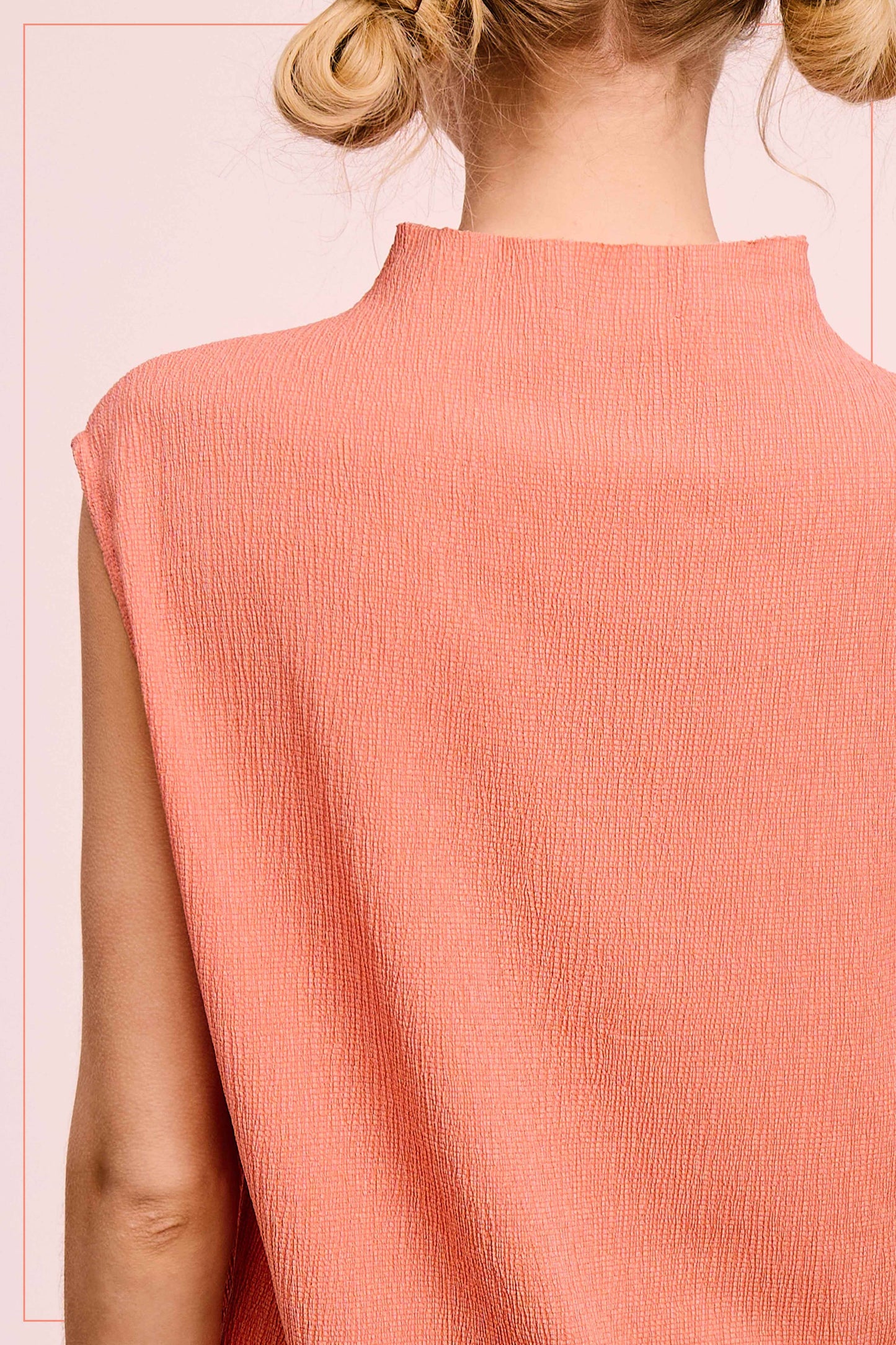 Crinkle Layer Top HCT7705