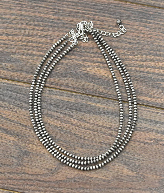 733172, Handmade 17" 3-strand 4mm Navajo Bead Necklace