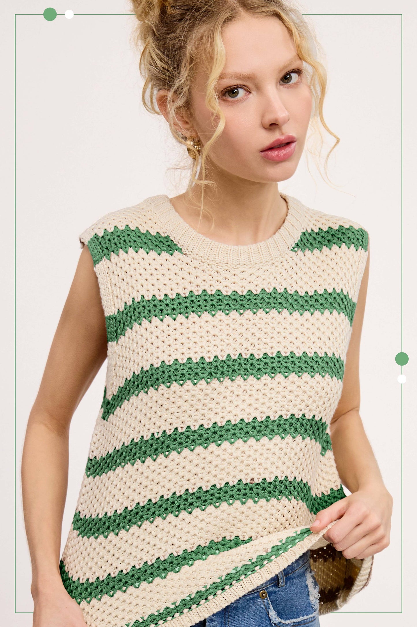 MCS3584-Classic Chunky Striped Sleeveless Sweater Top