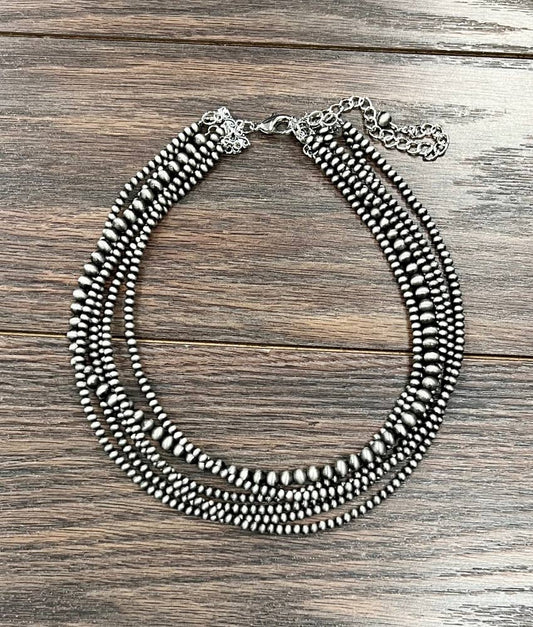 736544, Handmade 18" Navajo Bead Necklace