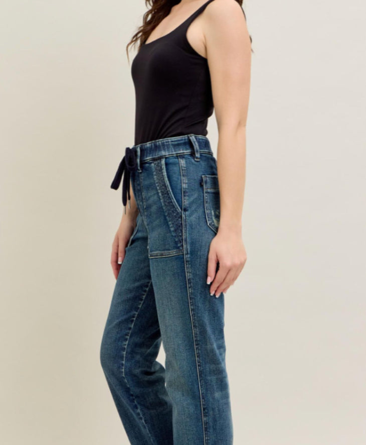 Jeans Women’s Judy Blue HW Vintage Wash Jogger JB88971