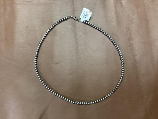 Jewelry Navajo Pearl 4MM 18’’