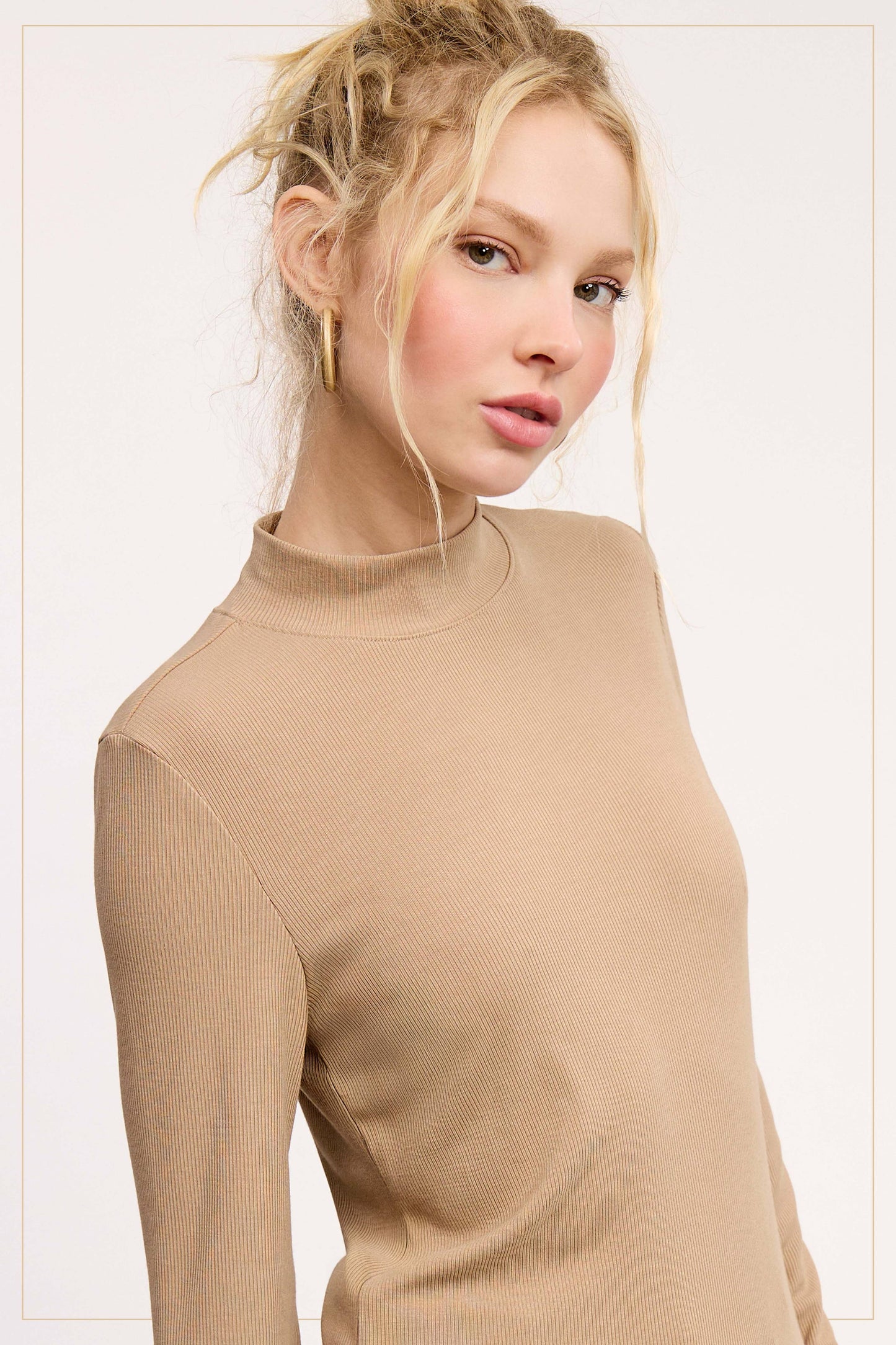 Ribbed Turtleneck MCT7699