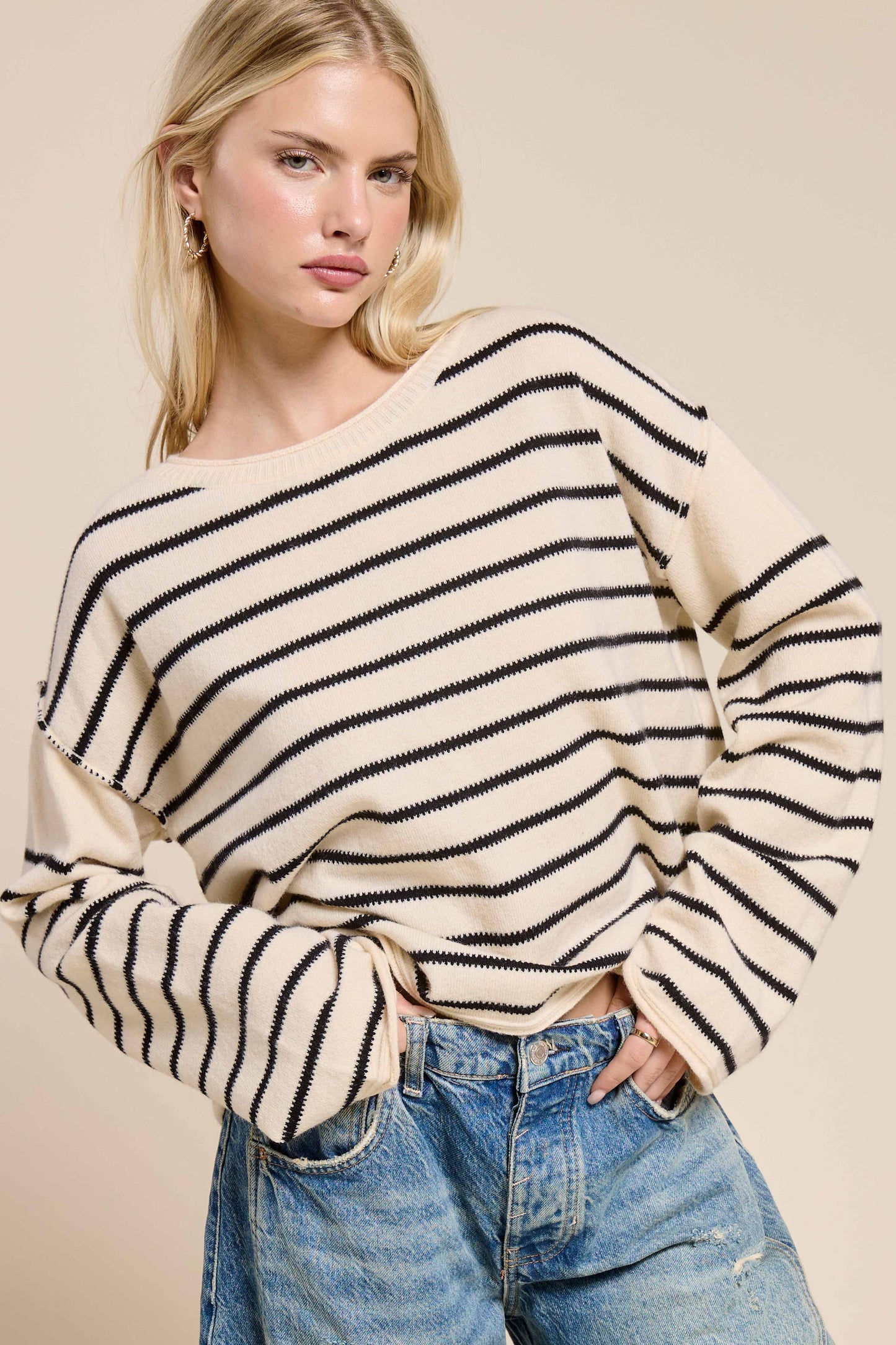 MCS3588-Striped Round Neck Loose Fit Long Sleeve Sweater