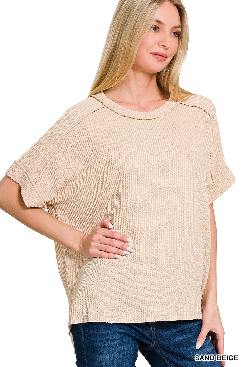 8451 Textured Line Short Cuff Sleeve Raw Edge Top