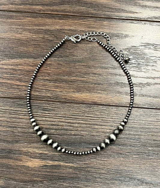 738977, Handmade 16" Clustered Navajo Bead Necklace