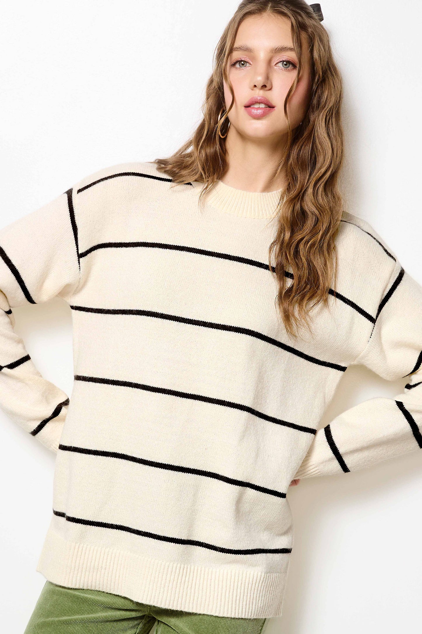 Outerwear Loose Fit Stripe Long Sleeve Crewneck Sweater HCS3553