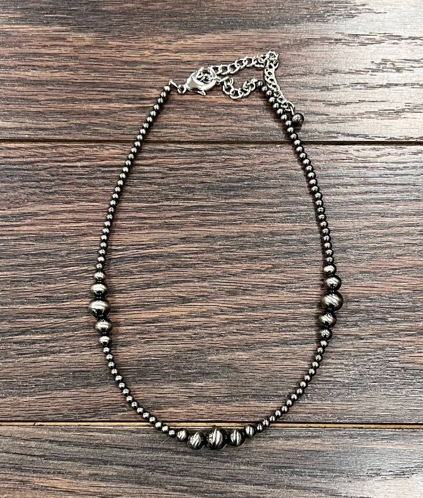 738118, 15" Clustered Polish Navajo Necklace