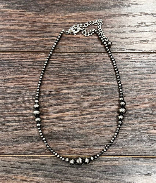 738118, 15" Clustered Polish Navajo Necklace