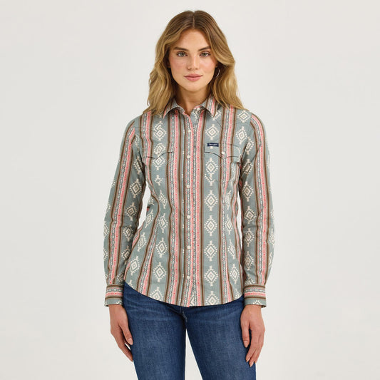 Shirts Women’s Wrangler Retro  Long Sleeve Snap 112367279