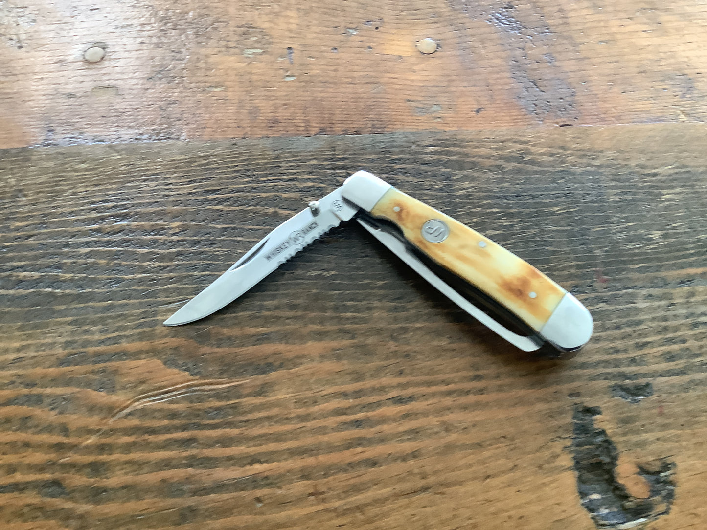 Accessories Knifes Hoof Pick With Clip Burnt Bone  WB20-16