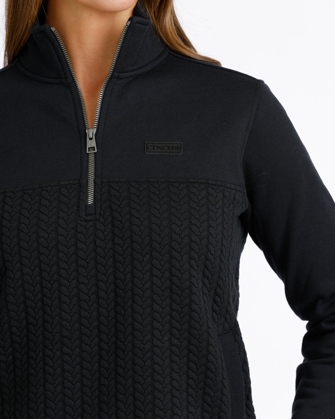 Outerwear Women’s 1/4 Zip Pullover Black MAK9936002