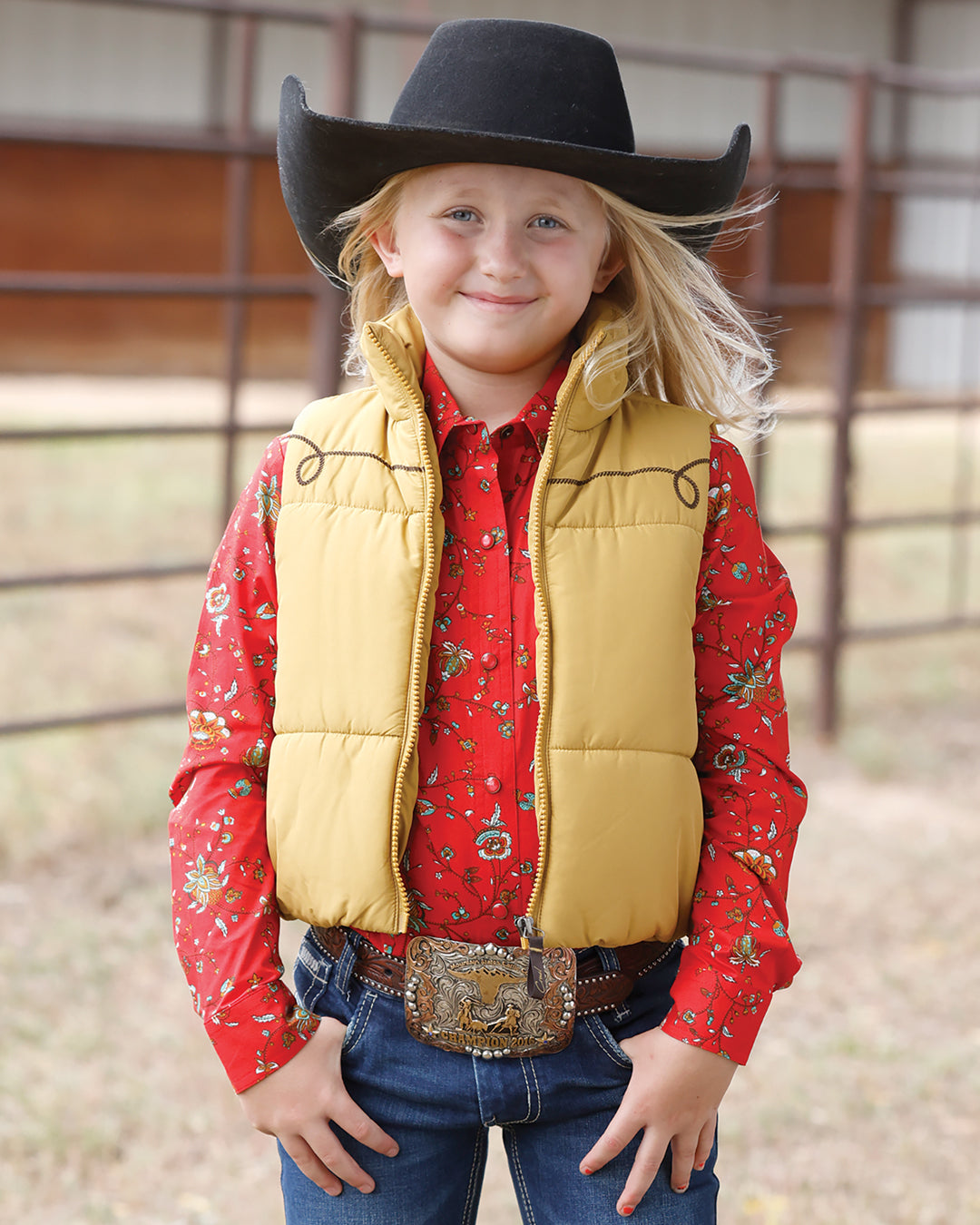 Outerwear Girls Cruel Puffer Vest Gold CWV8018001