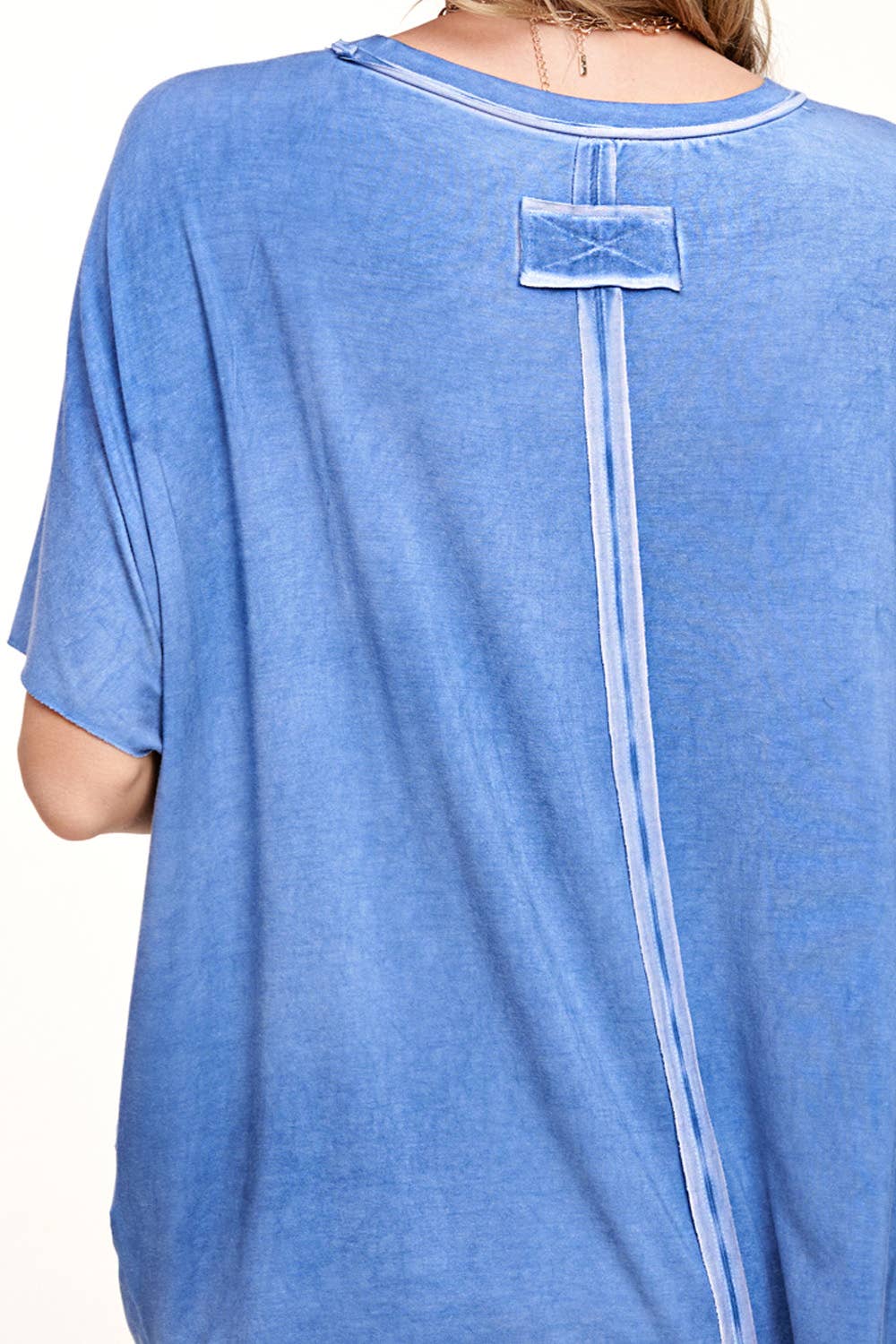 HBT7653 Dyed Fabric Round Neck Batwing Short Sleeve Women’s Shirts