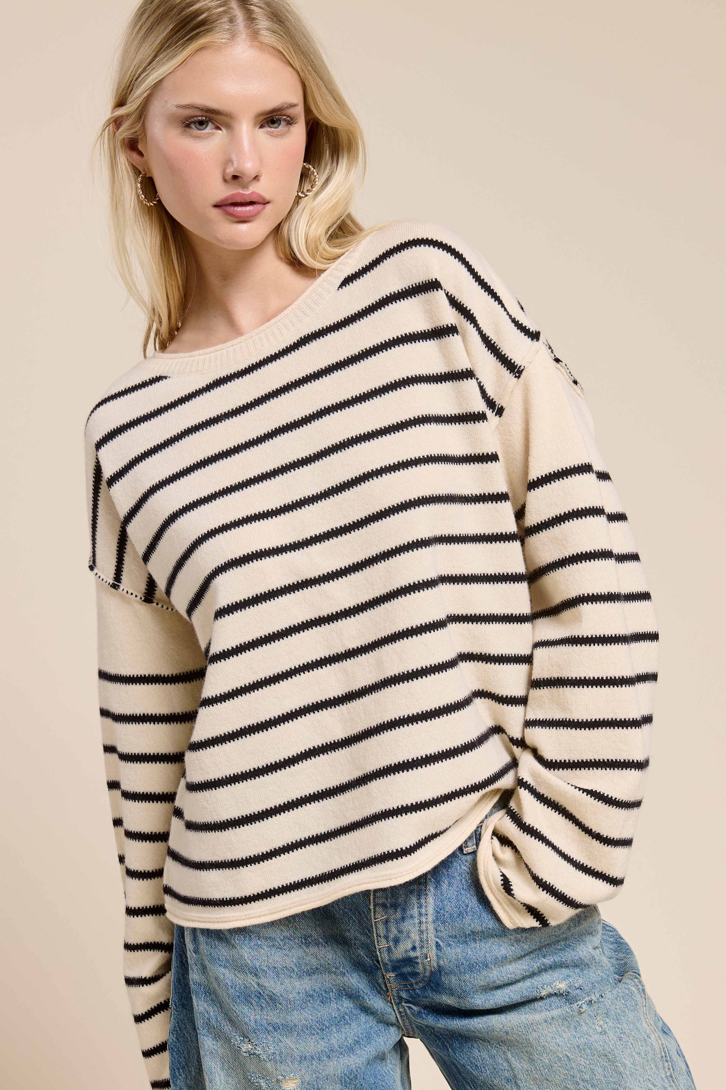 MCS3588-Striped Round Neck Loose Fit Long Sleeve Sweater