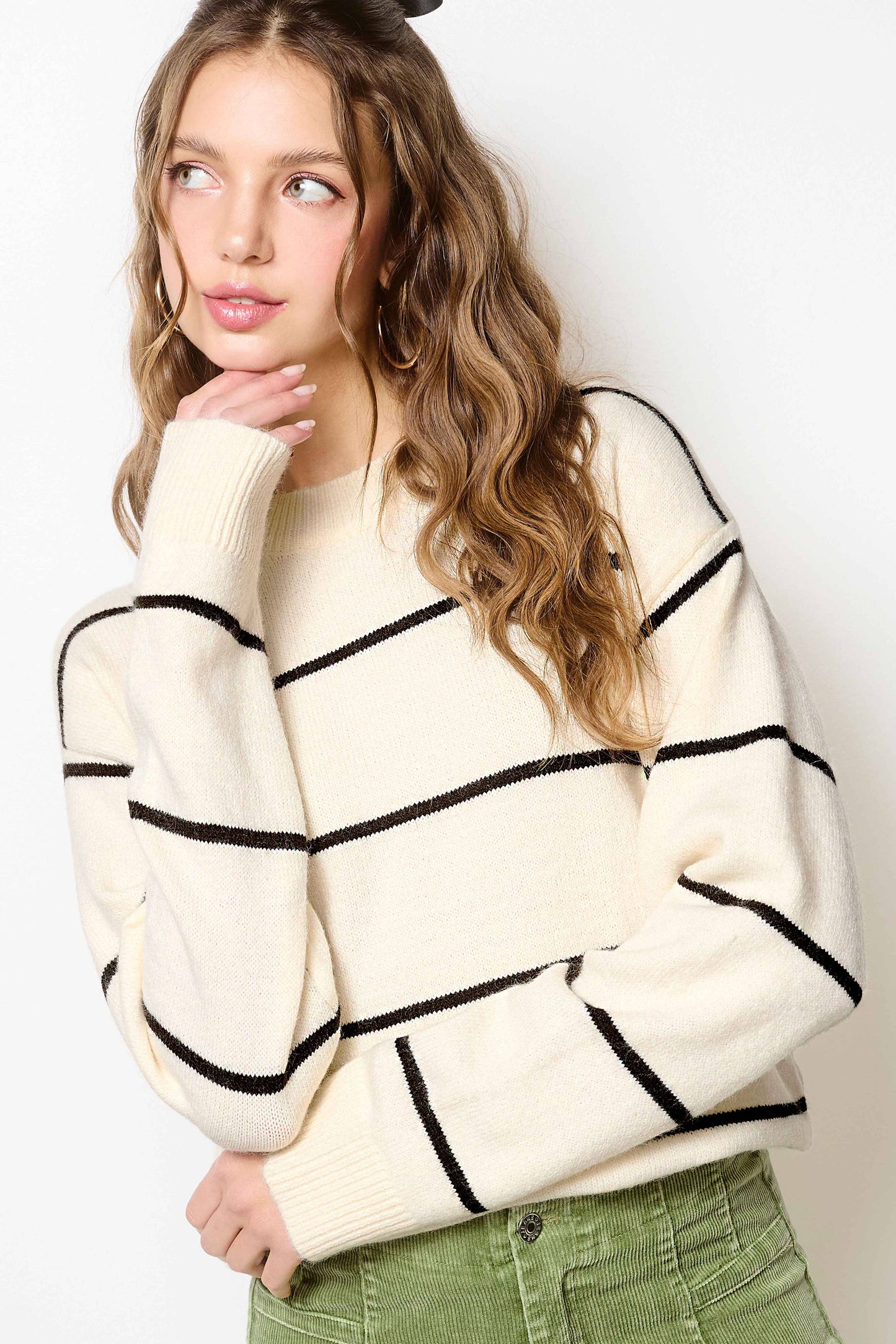 Outerwear Loose Fit Stripe Long Sleeve Crewneck Sweater HCS3553