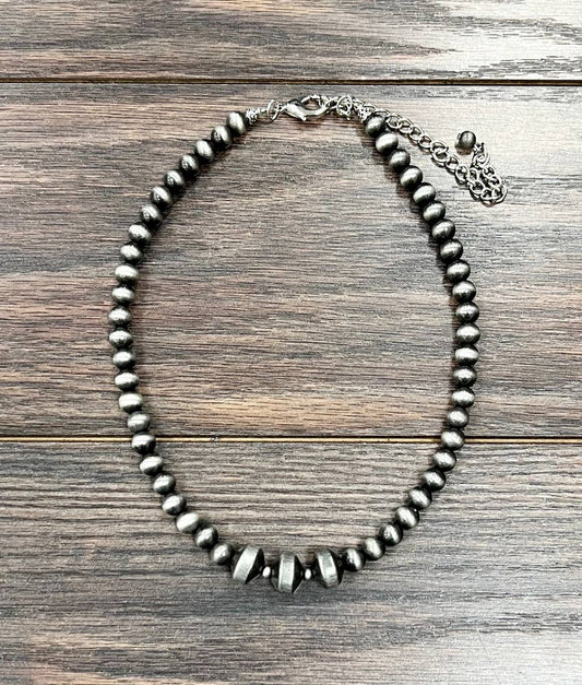 739207, Handmade 16" Rondelle Navajo Bead Necklace