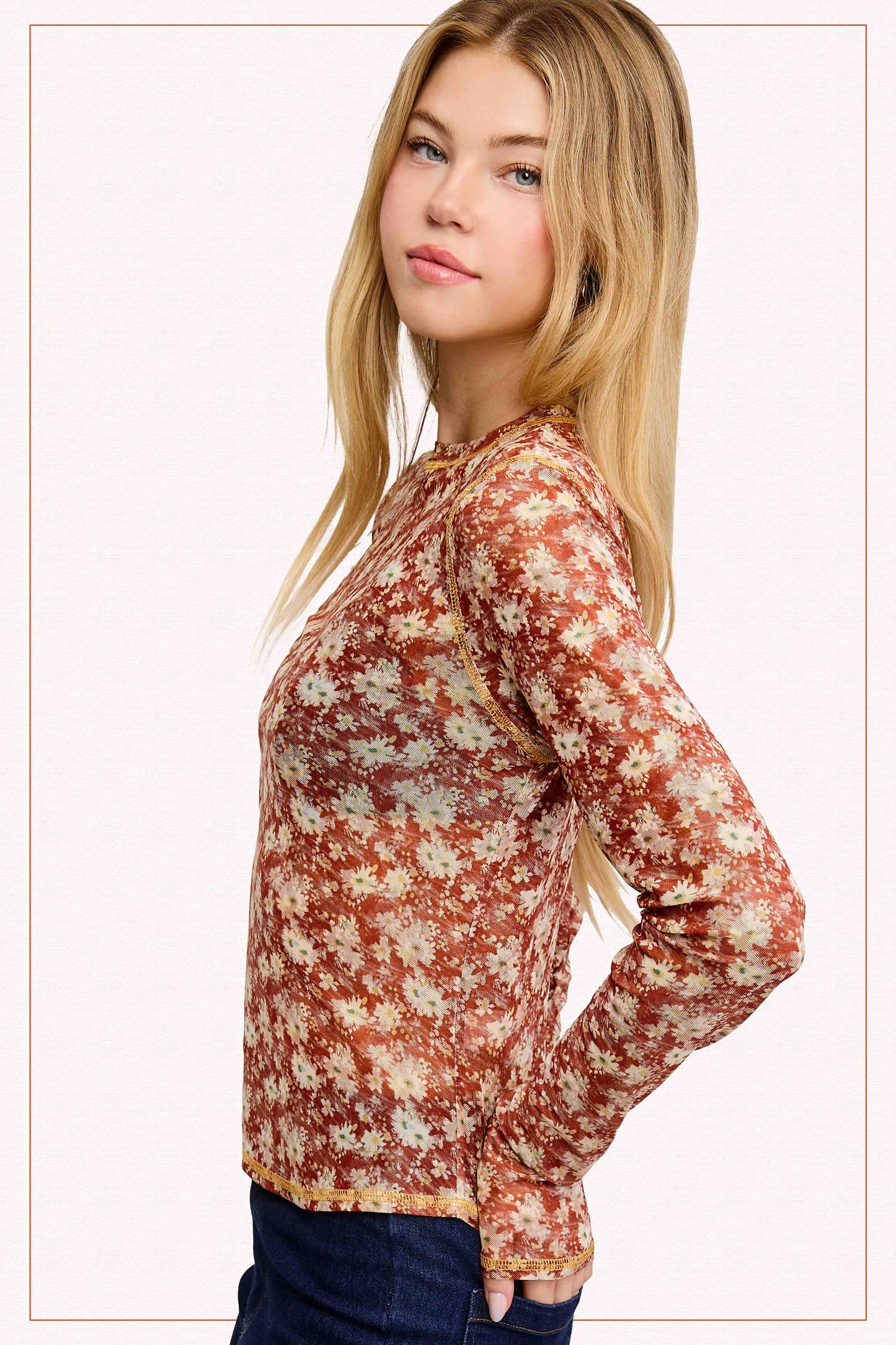JCT7701-Floral Layer Top