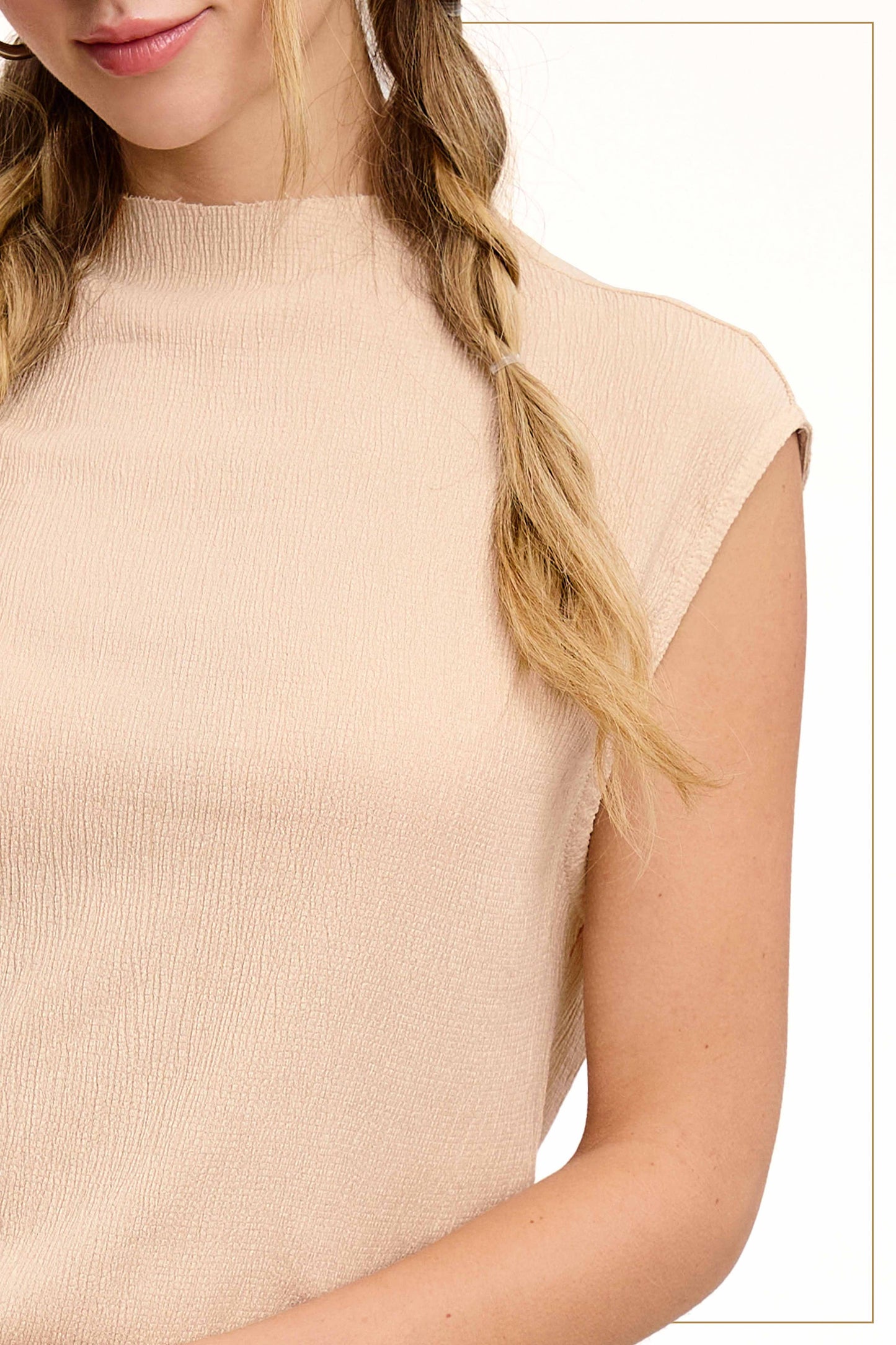 Crinkle Layer Top HCT7705