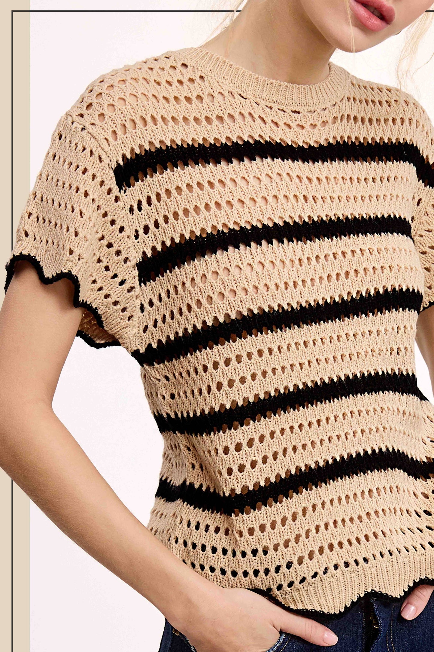 Outerwear Round Neck Scalloped Edge Short Sleeve Sweater MDS3603