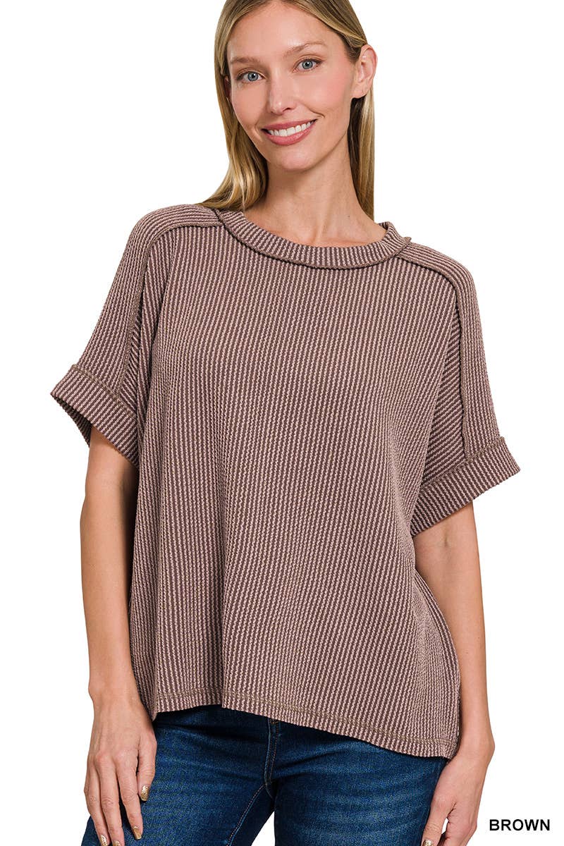 8451 Textured Line Short Cuff Sleeve Raw Edge Top