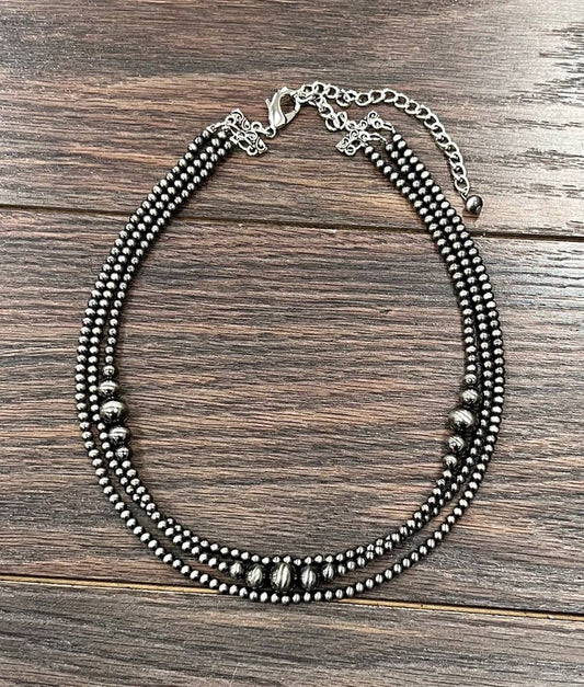 738233, Handmade 17" Polish Navajo Bead Necklace