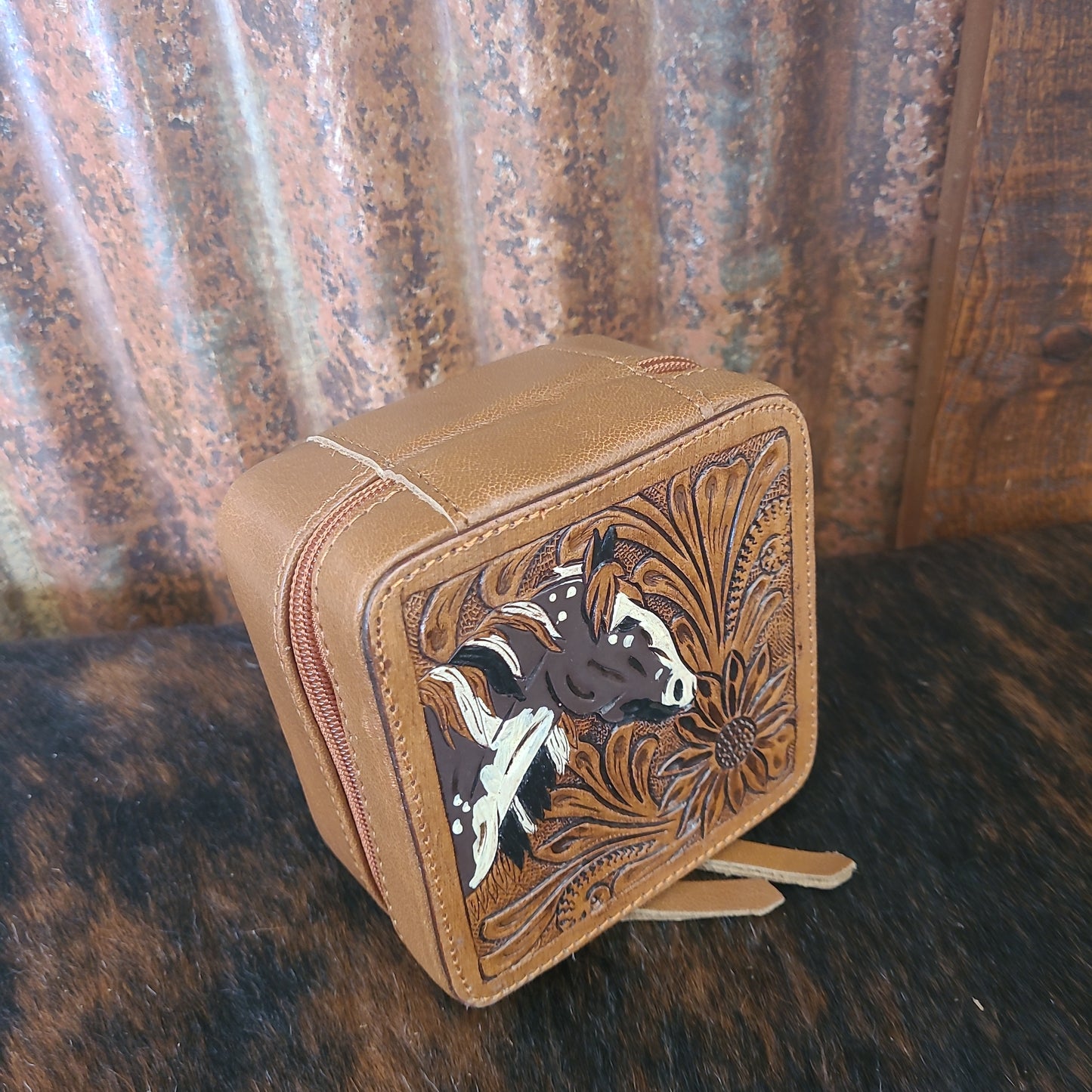 Purses Jewelry Case Western Style Genuine Cowhide.