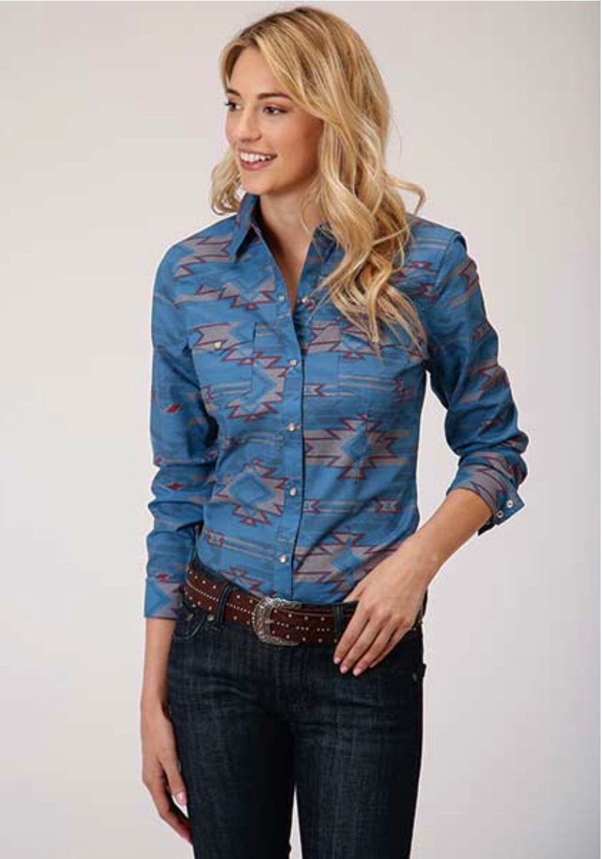 Shirts Women’s Roper aztec print snap up 03-050-0064-0341