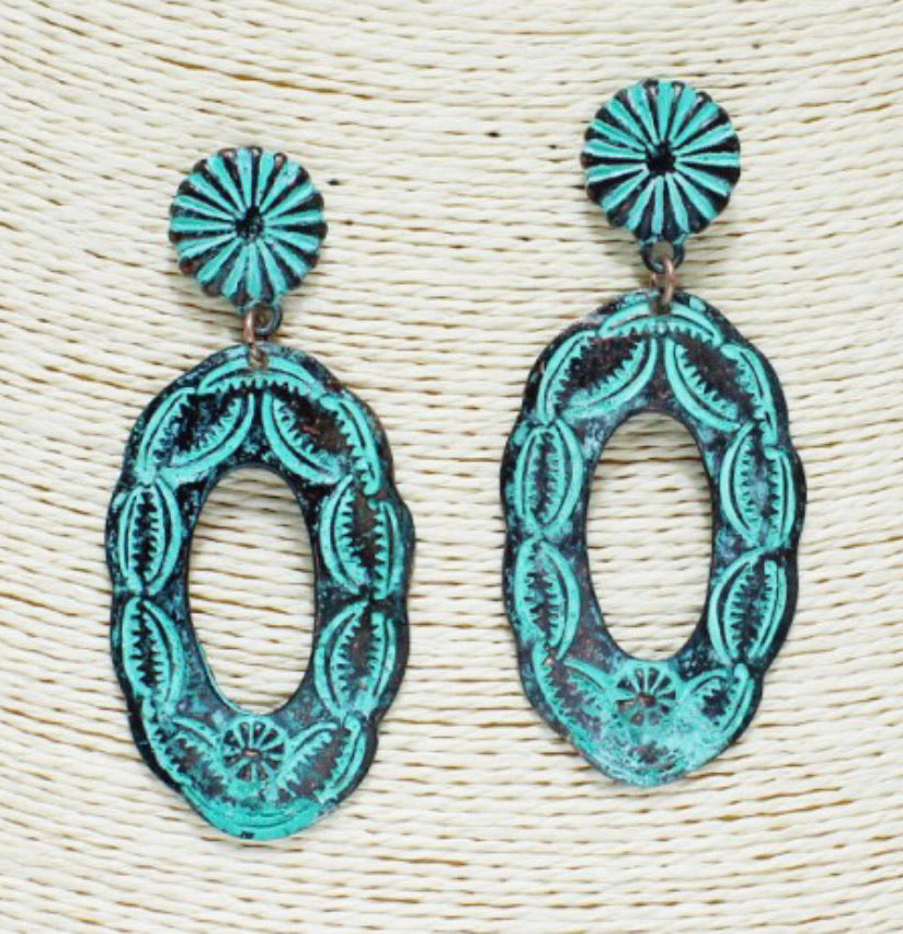 Jewelry Earrings Patina Navajo Coin Oval Earring SE1288-SW
