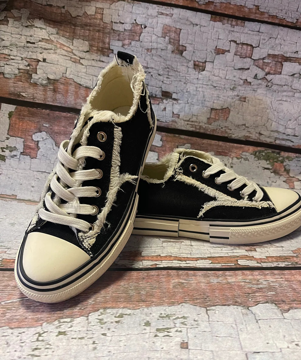 Shoes Women’s Dako Black Tennis Shoe VGSP0155-001 Exchange only. No refunds on sale items