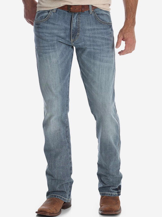 Jeans Men’s Wrangler Retro Slim Fit Bootcut Jean Med Wash— 77MWZGL