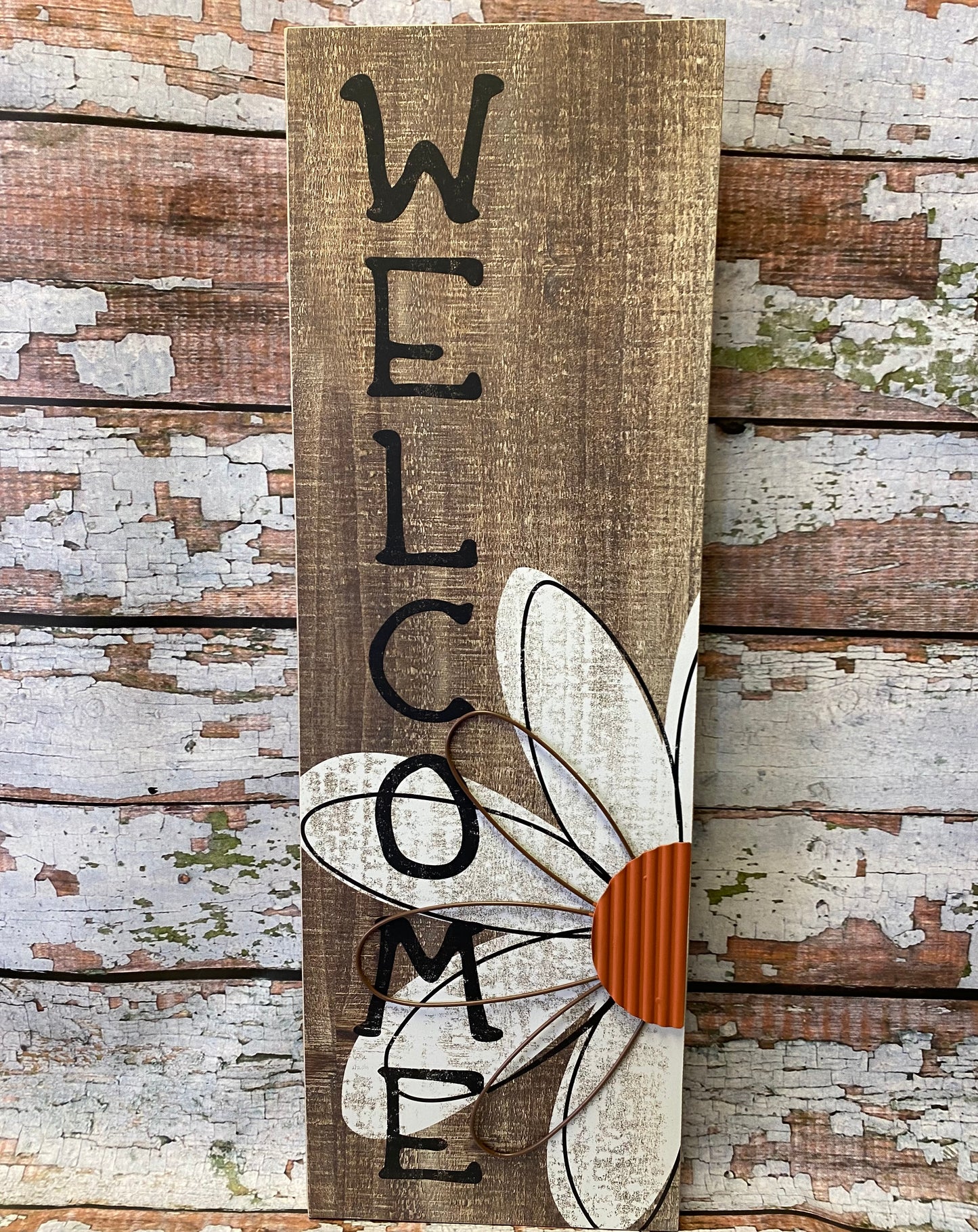 Daisy Wooden Welcome sign home decor