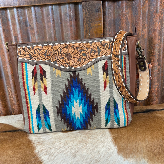 Purses American Darling Saddle Blanket Cross Body ADBGA201D