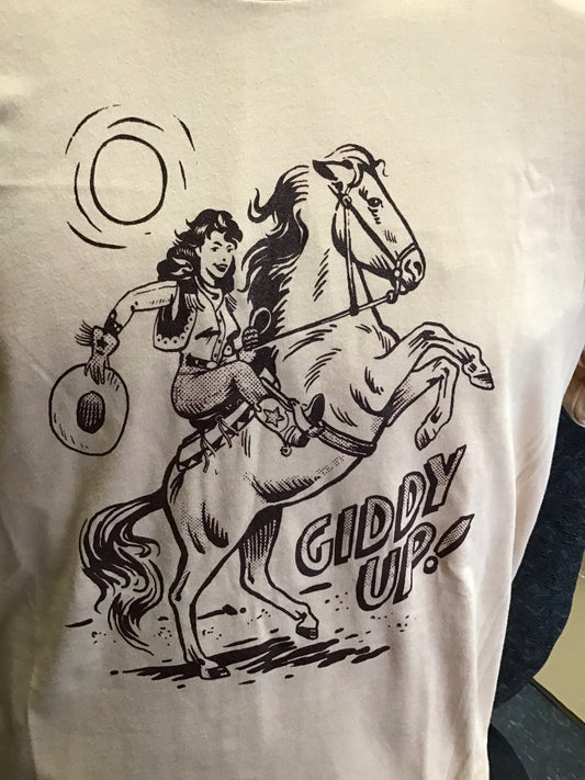 Shirts Women’s Giddy Up Tee Shirt