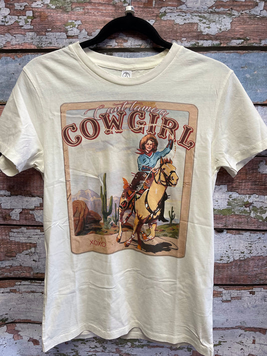 Copy of Shirts Women’s XOXO&CO Can’t tame a cowgirl Tee